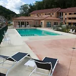 Vacancéole - Résidence Le Clos Du Rocher Les Eyzies