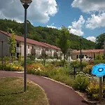 Vacancéole - Résidence Le Clos Du Rocher Les Eyzies