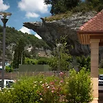 Vacancéole - Résidence Le Clos Du Rocher 3*