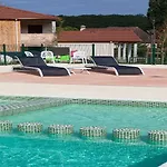 Vacancéole - Résidence Le Clos Du Rocher Apartahotel