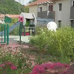 Vacancéole - Résidence Le Clos Du Rocher Apartahotel
