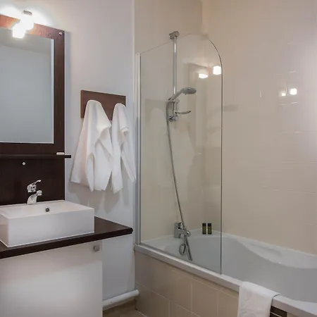 Aparthotel Vacanceole - Le Clos Du Rocher 3*
