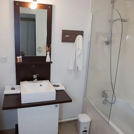 Vacanceole - Le Clos Du Rocher 3* Les Eyzies