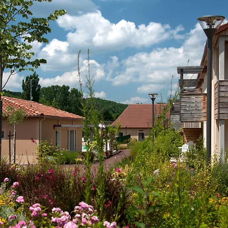Vacancéole - Résidence Le Clos Du Rocher 3* Les Eyzies
