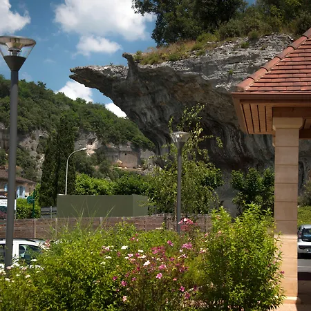 Vacancéole - Résidence Le Clos Du Rocher 3*