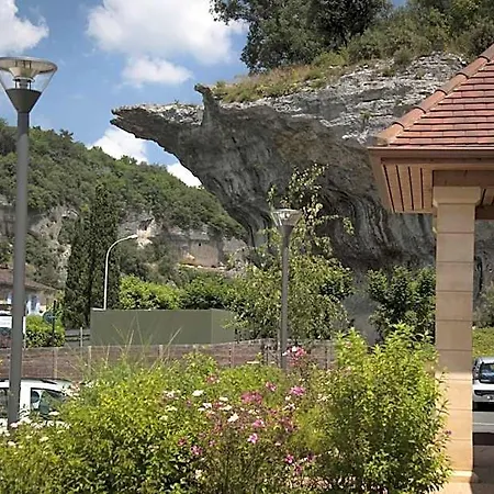 Апарт-отель Vacanceole - Le Clos Du Rocher 3*