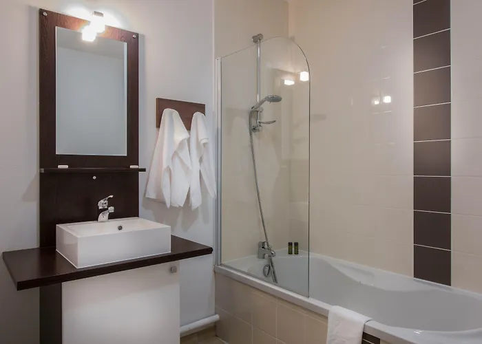 מלון דירות Vacanceole - Le Clos Du Rocher Les Eyzies