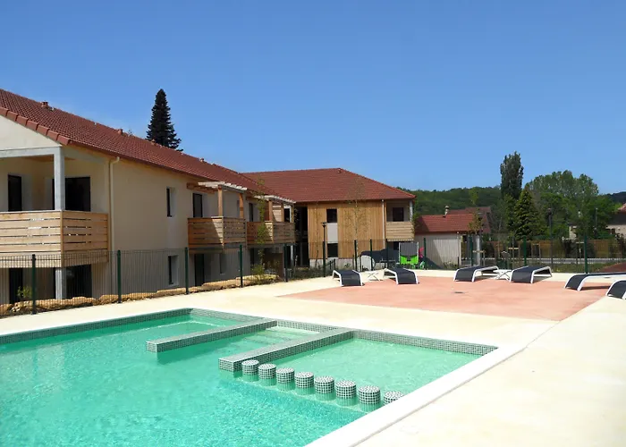 Vacanceole - Le Clos Du Rocher Aparthotel 3*