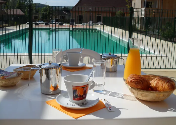 Vacanceole - Le Clos Du Rocher Les Eyzies